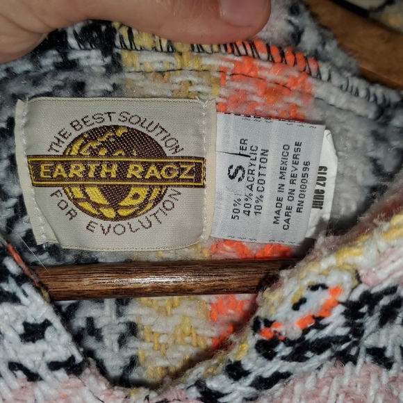 Earthragz hoodie - Picture 5 of 6